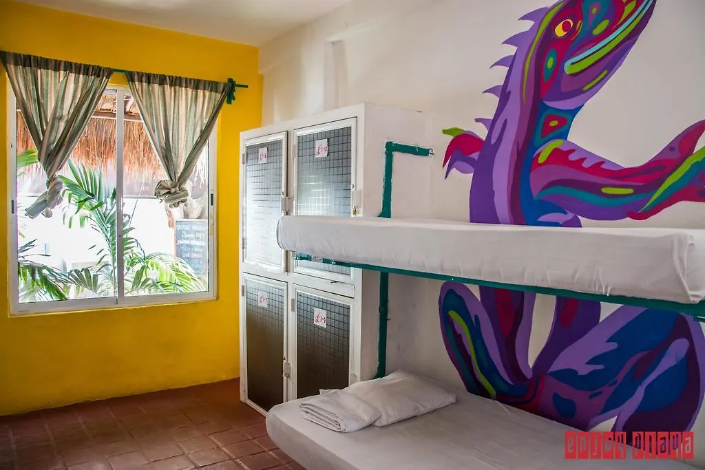 Enjoy Playa Hostel Playa del Carmen