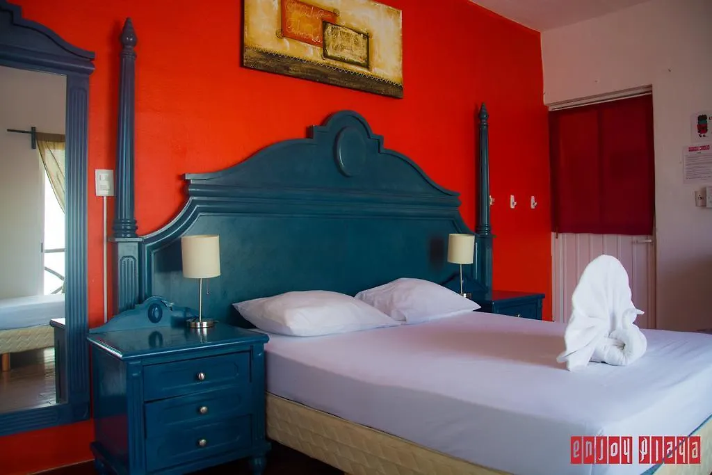 Enjoy Playa Hostel Playa del Carmen