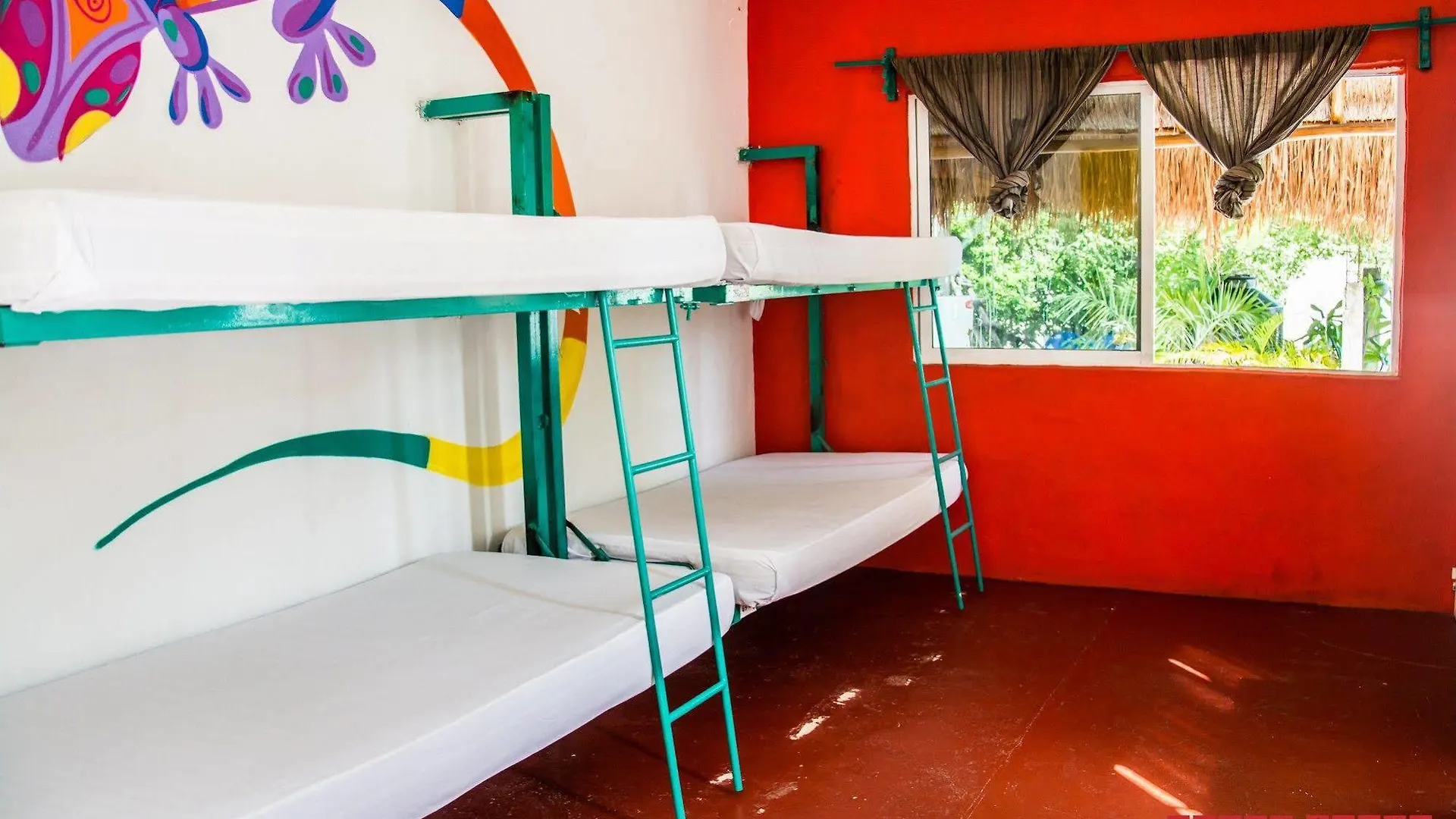 Enjoy Playa Hostel Playa del Carmen 0*,  Mexico