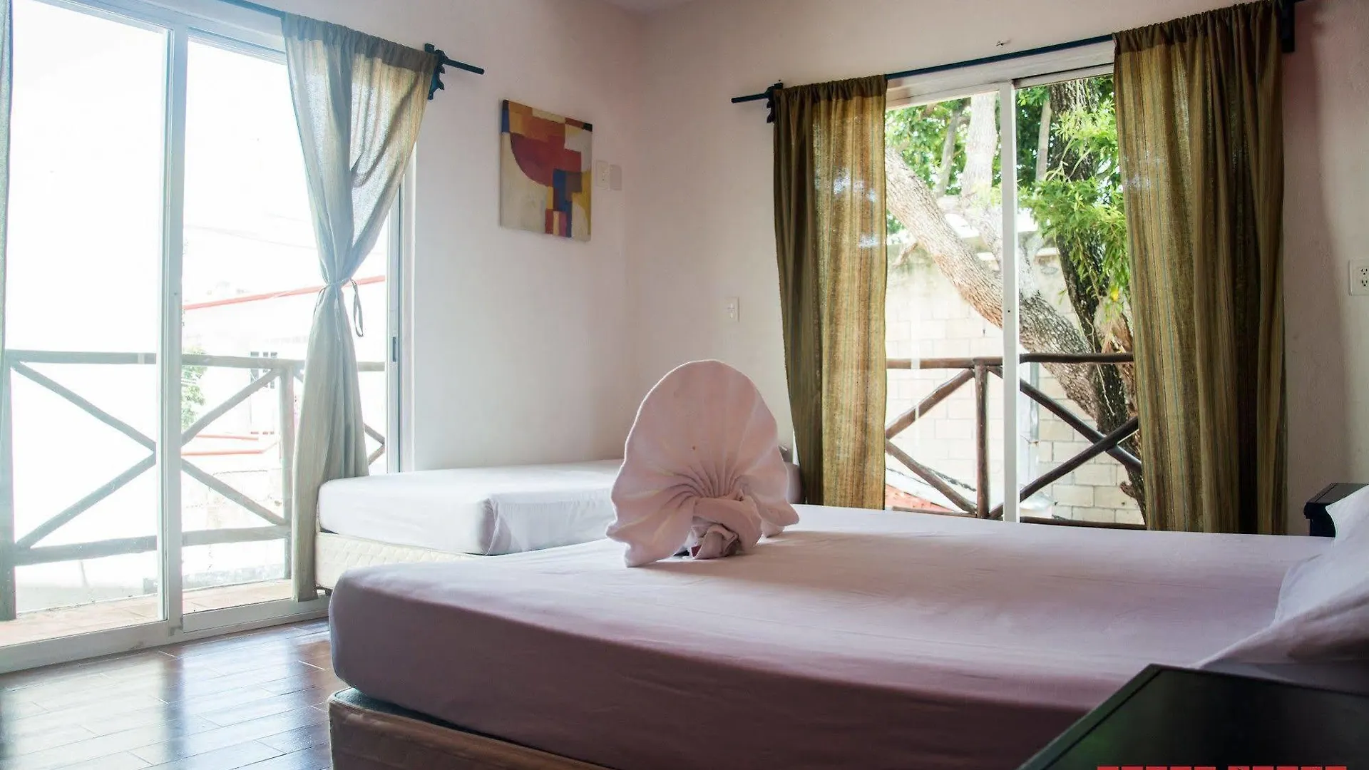 Enjoy Playa Hostel Playa del Carmen